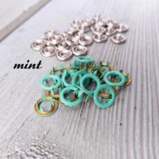 20 Tiger Snaps - mint 24