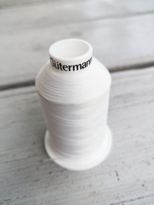 1.000m Gütermann Bulky-Lock 80 Bauschgarn - offwhite 111