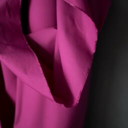 Dry Organic Cotton Oilskin - Merchant & Mills - magenta – Bild 2