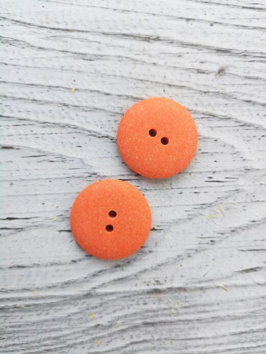 Ein Recycling Knopf (Ø 23mm) - orange