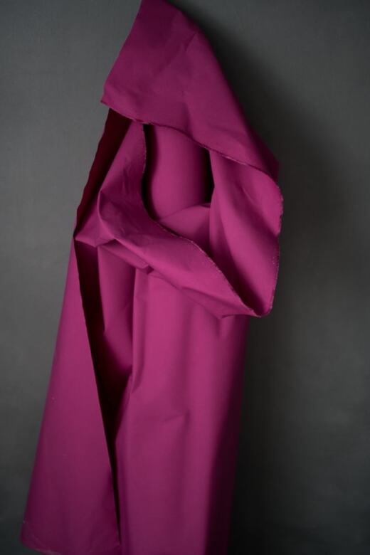 Dry Organic Cotton Oilskin - Merchant & Mills - magenta