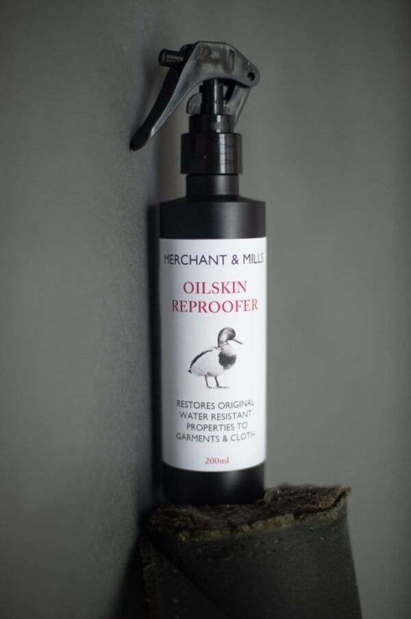 Merchant & Mills Dry Oilskin Reproofer Spray 200ml Tigerlilly