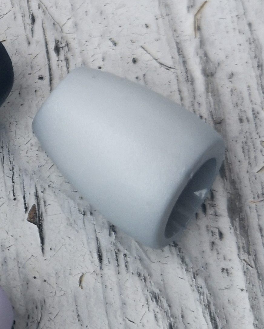 2 Recycling Kordelenden (Social Plastic) für 5mm Kordeln – Bild 5