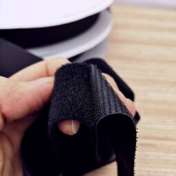 VELCRO® VEL-LOC® Pilzkopfband schwarz – Bild 2