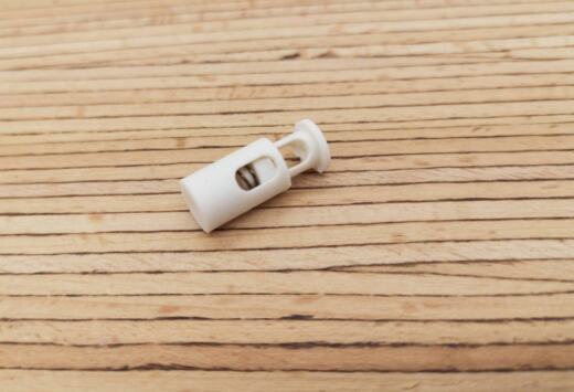 2 Recycling Kordelstopper (Social Plastic) für 3 mm Kordeln