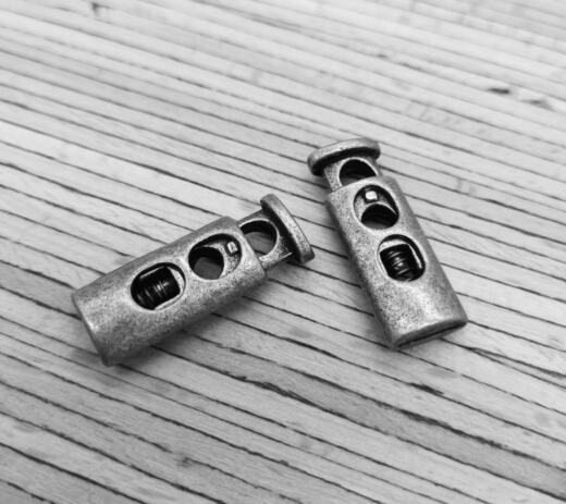 2 Metall Kordelstopper oval für 5mm Kordeln