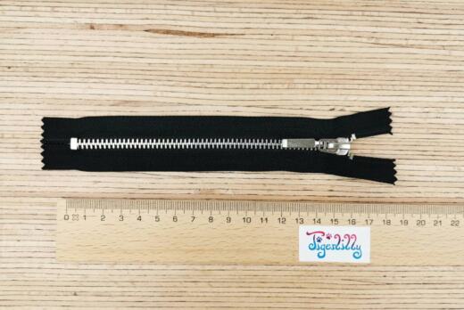 16cm Reißverschluss aus Metall