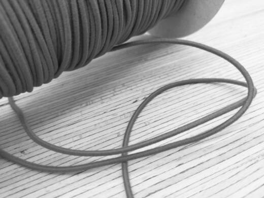 5 Meter Bio Gummikordel 2,2mm - verschiedene Farben