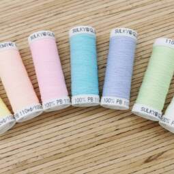 100m Gunold SULKY® Glowy (nachtleuchtendes Näh- & Stickgarn) - verschiedene Farben