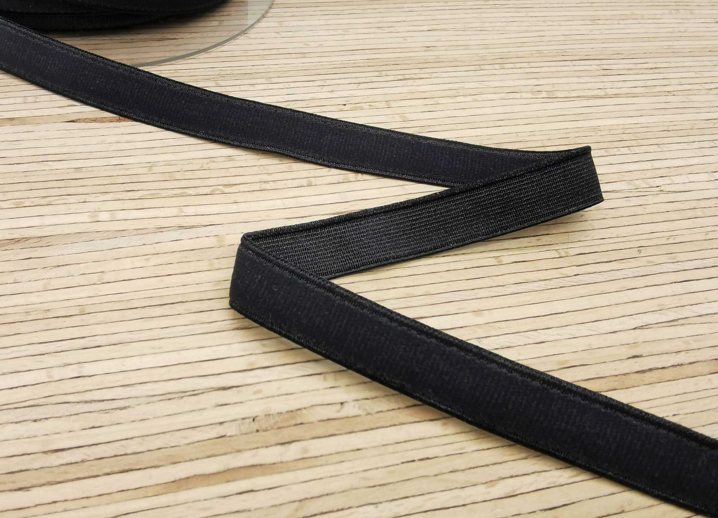 Wäschegummi Satinkante_12mm_schwarz