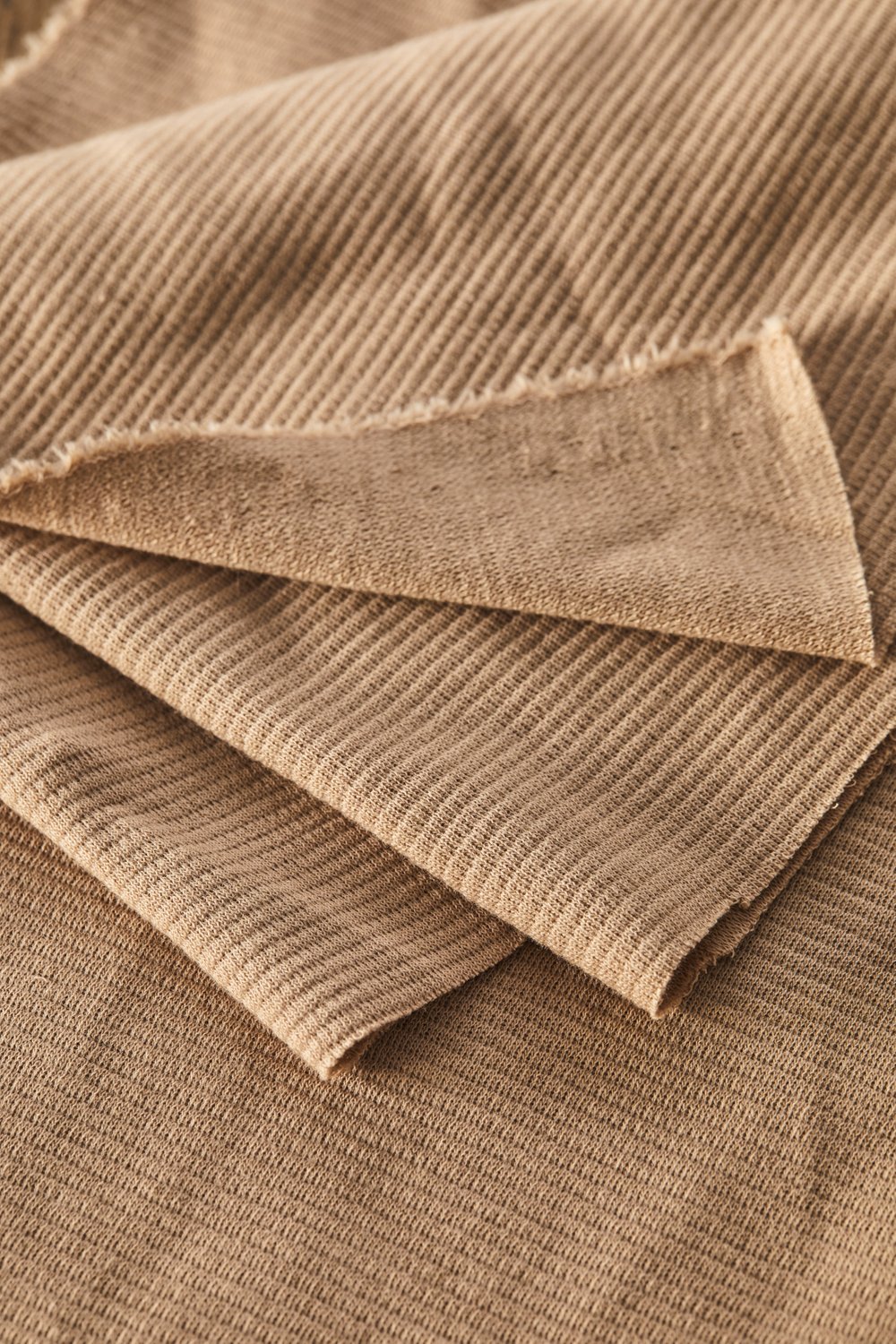woolen-ottoman-02 dune
