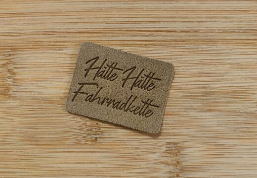 Ein Label zum Aufnähen – "Hätte Hätte Fahrradkette" taupe