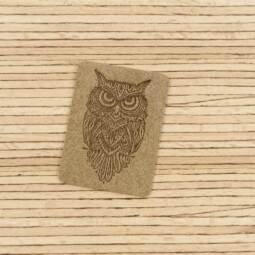 Ein Label zum Aufnähen –  Eule taupe