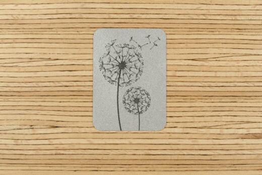 Ein Label zum Aufnähen - Pusteblume reflektierend (3M™ Scotchlite™)