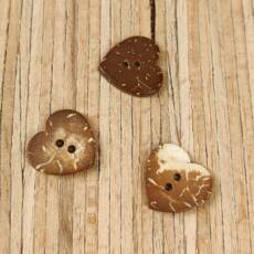 Ein Bio Kokosnussknopf (CO279-28) - Herz (Ø 18 mm)