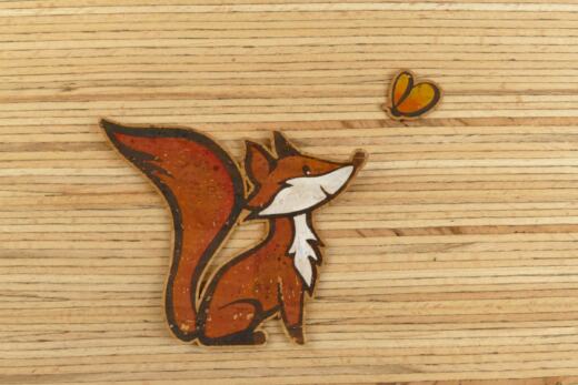 Handbemalte Korkapplikation - Fuchs mit Schmetterling