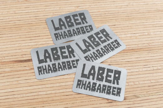 Ein Label zum Aufnähen - "LABER RHABARBER" reflektierend (3M™ Scotchlite™)