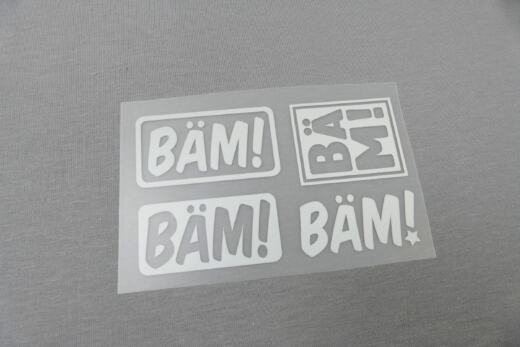 Bügelbilder H10 - silber reflektierend - "Bäm!" (ca. 6 x 10cm)