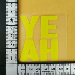 Bügelbild H6 - neongelb reflektierend - "YEAH" (ca. 7,5 x 5,5cm) – Bild 2