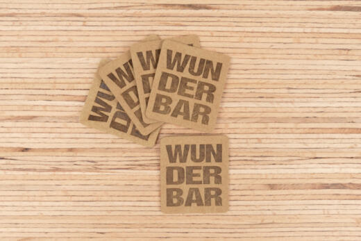 Ein Label zum Aufnähen – "WUNDERBAR" taupe