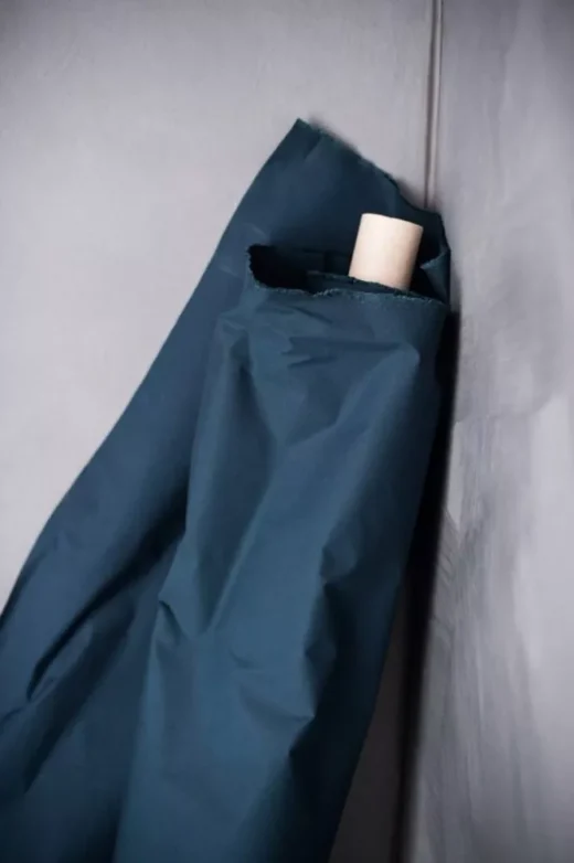 Dry Organic Cotton Oilskin - Merchant & Mills - midnight