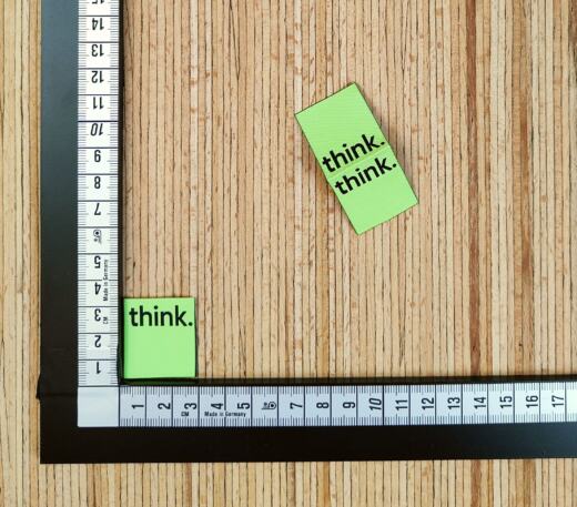 Zwei Weblabel zum Einnähen – Tigerlilly EP – "think."