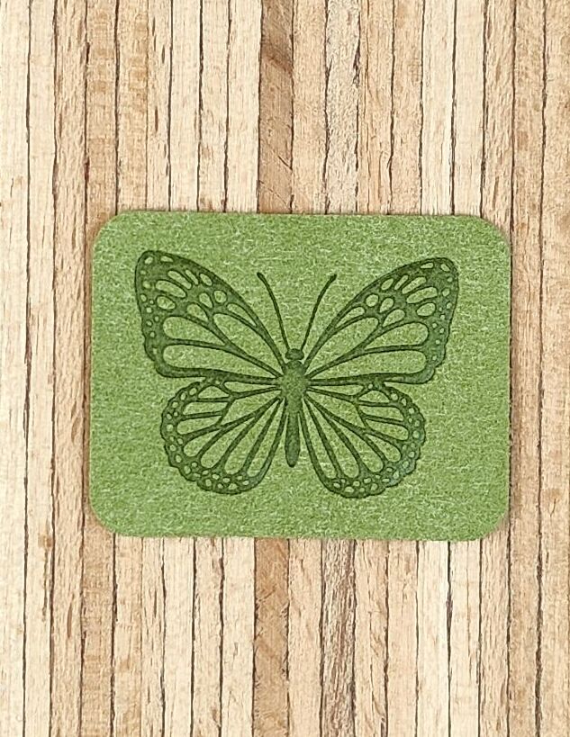 Ein Label zum Aufnähen – Schmetterling - grün – Bild 1