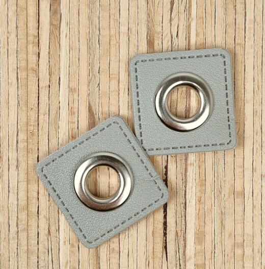2 Kunstleder-Patches viereckig mit 10mm Ösen