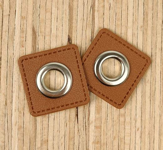 2 Kunstleder-Patches viereckig mit 10mm Ösen