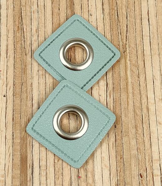 2 Kunstleder-Patches viereckig mit 8mm Ösen