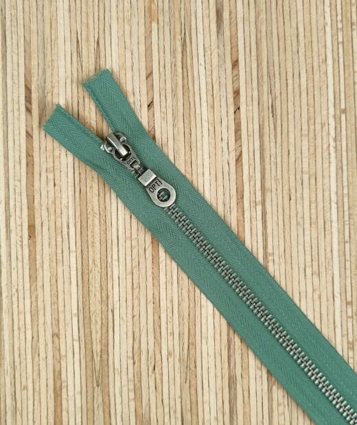 B-Ware: Ein teilbarer Metall Jackenreißverschluss (OPTI M60) - verschiedene Farben + Größen