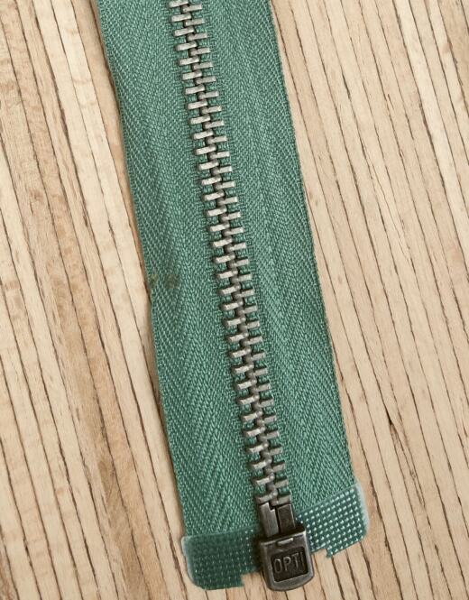 B-Ware: Ein teilbarer Metall Jackenreißverschluss (OPTI M60) - verschiedene Farben + Größen