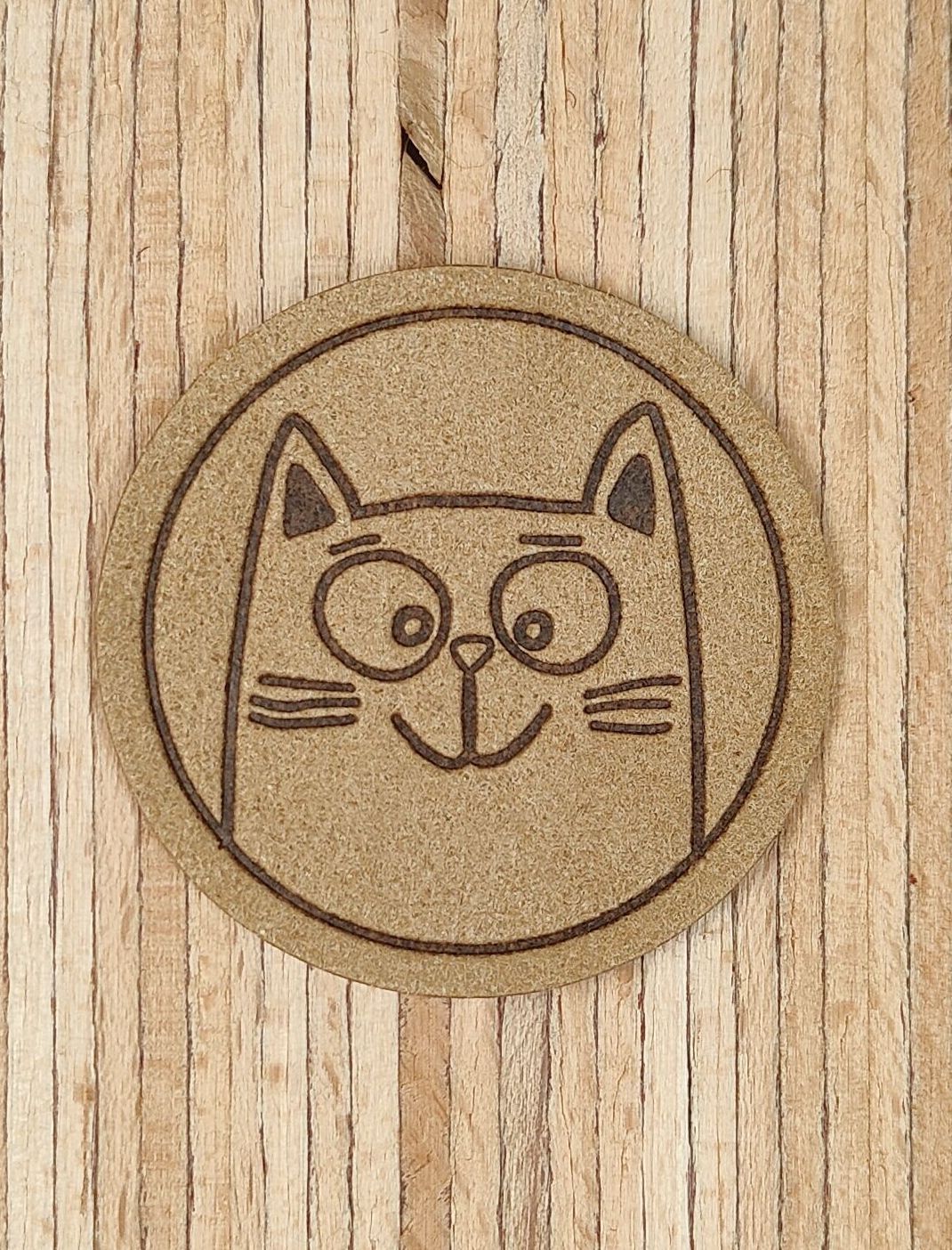 Ein Label zum Aufnähen – cute cat taupe – Bild 1