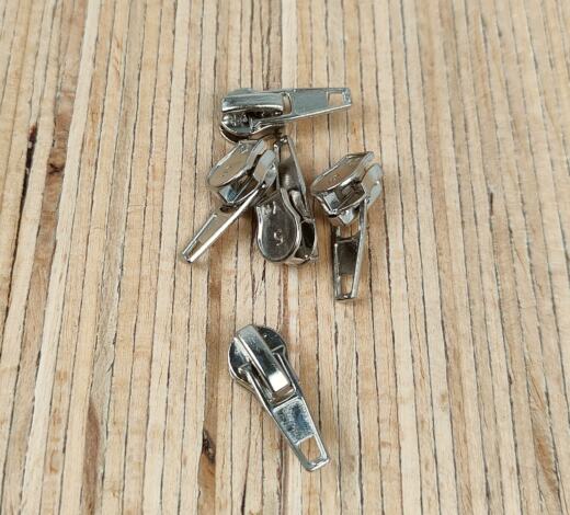 5 Zipper für Spiralreißverschluss endlos 5mm (mit Autolock) - silber