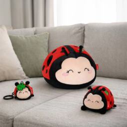 Legami - Plüschiger Schlüsselanhänger Tiny Super Soft! - Ladybug (Marienkäfer) – Bild 6