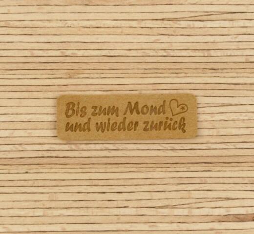 Ein Label zum Aufnähen –  "Bis zum Mond und wieder zurück" - camel